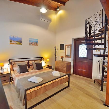 Plokamos House Villa Plokamiana ภายนอก รูปภาพ