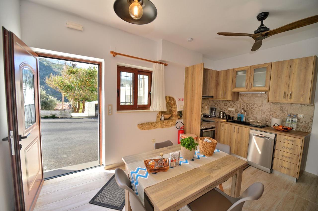 Plokamos House Villa Plokamiana ภายนอก รูปภาพ