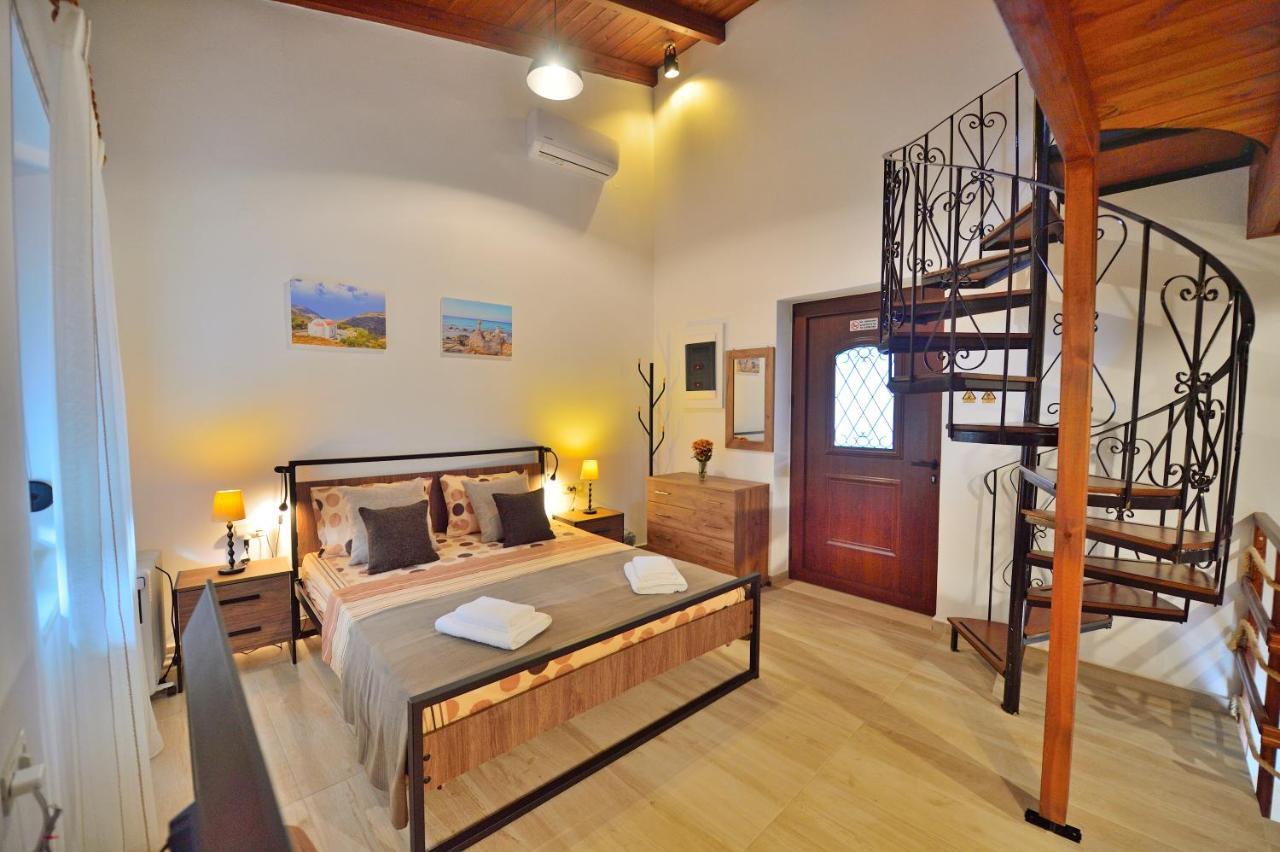 Plokamos House Villa Plokamiana ภายนอก รูปภาพ