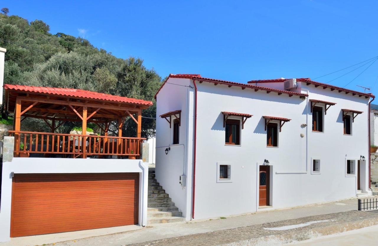 Plokamos House Villa Plokamiana ภายนอก รูปภาพ